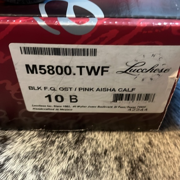 Black Full Quill Ostrich Luchesse Womens size 10 - Picture 4 of 5